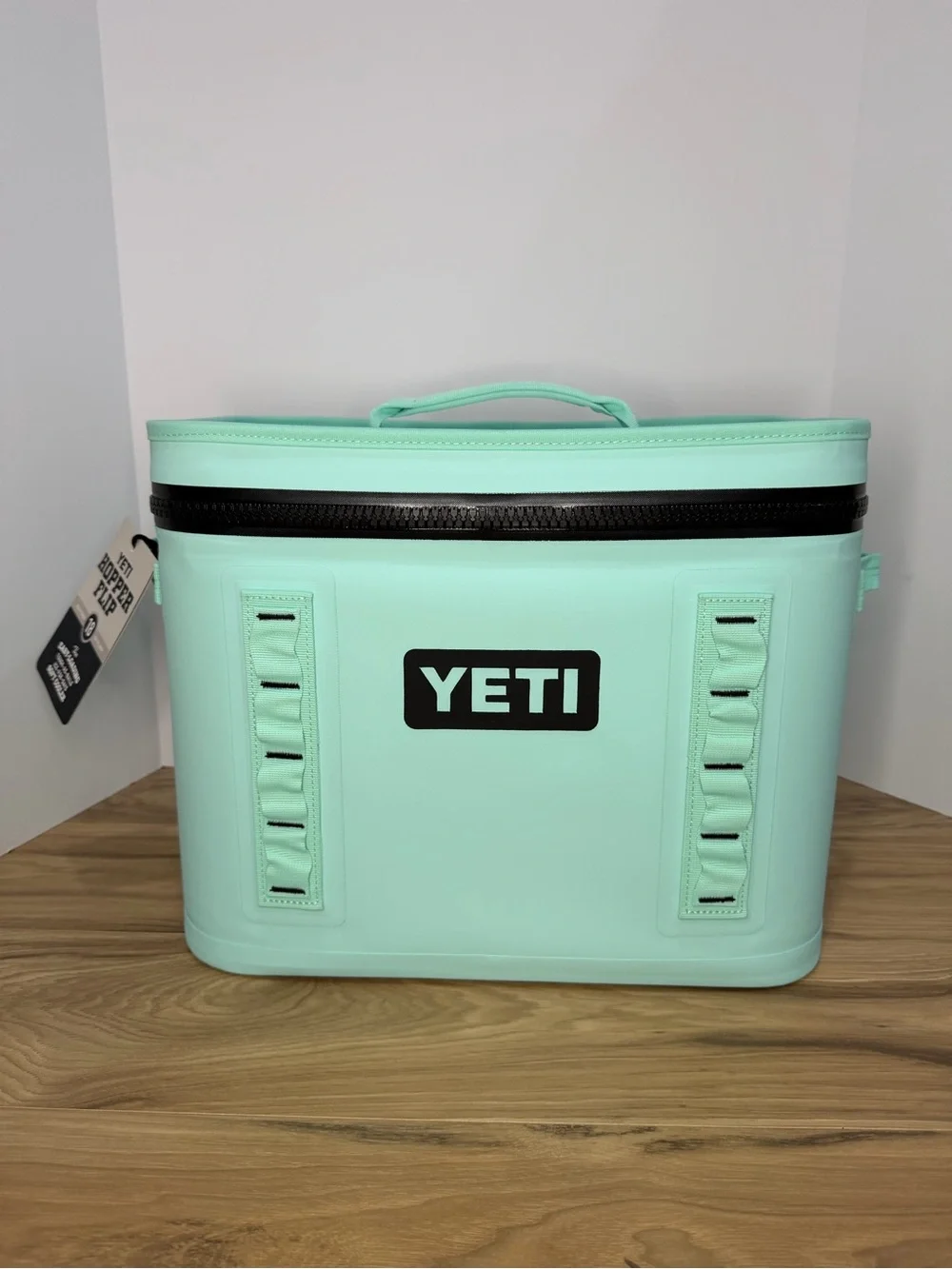 YETI Hopper Flip 18 – Seafoam NWT